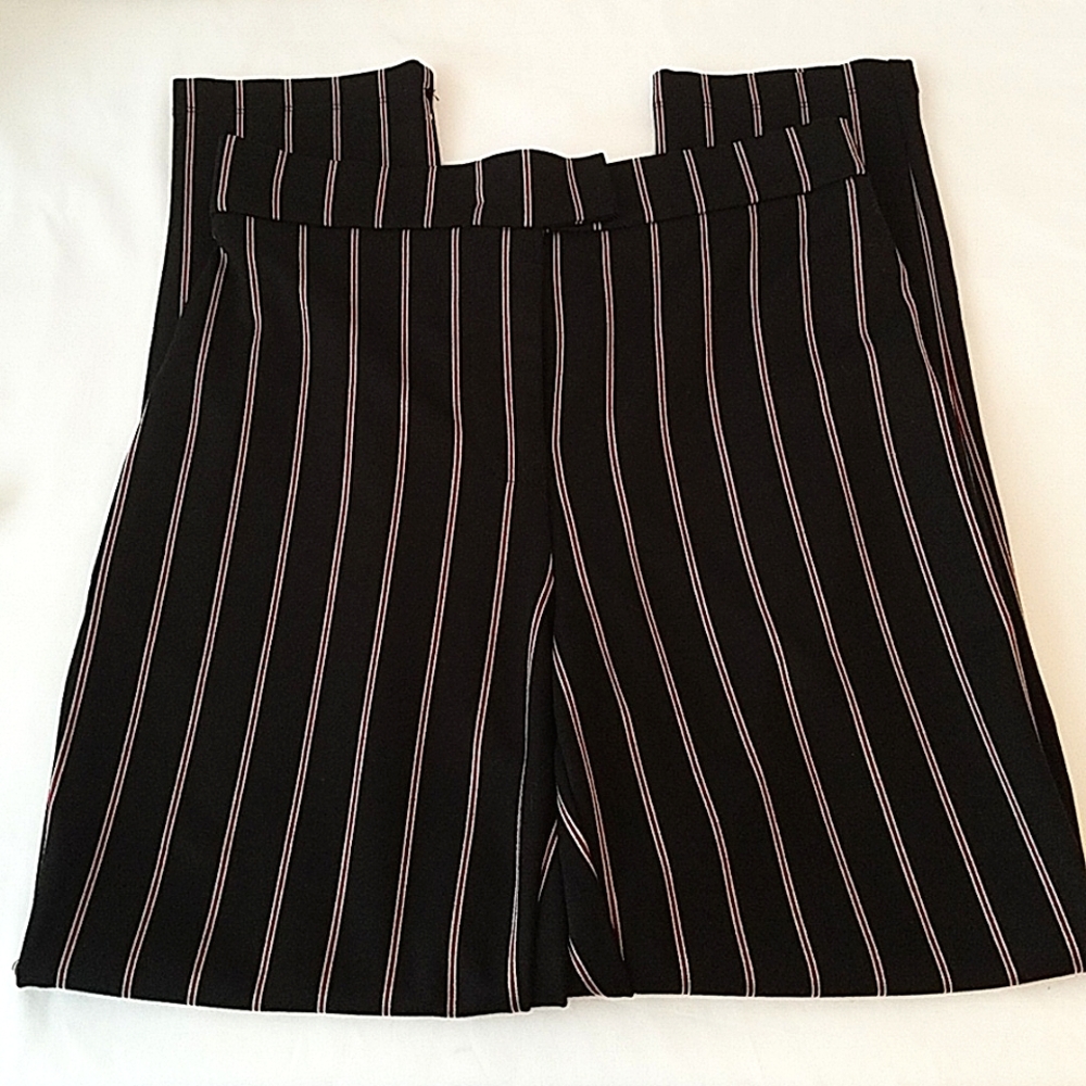 Wild Fable Women's Black Pen Striped High Rise Ankle Pants Size Small